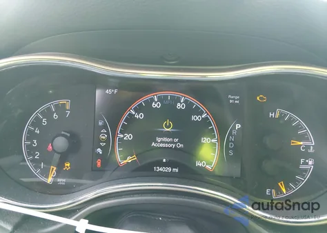 2015 Jeep Grand Cherokee Limited z USA, uszkodzony, nr VIN 1C4RJFBG7FC812632